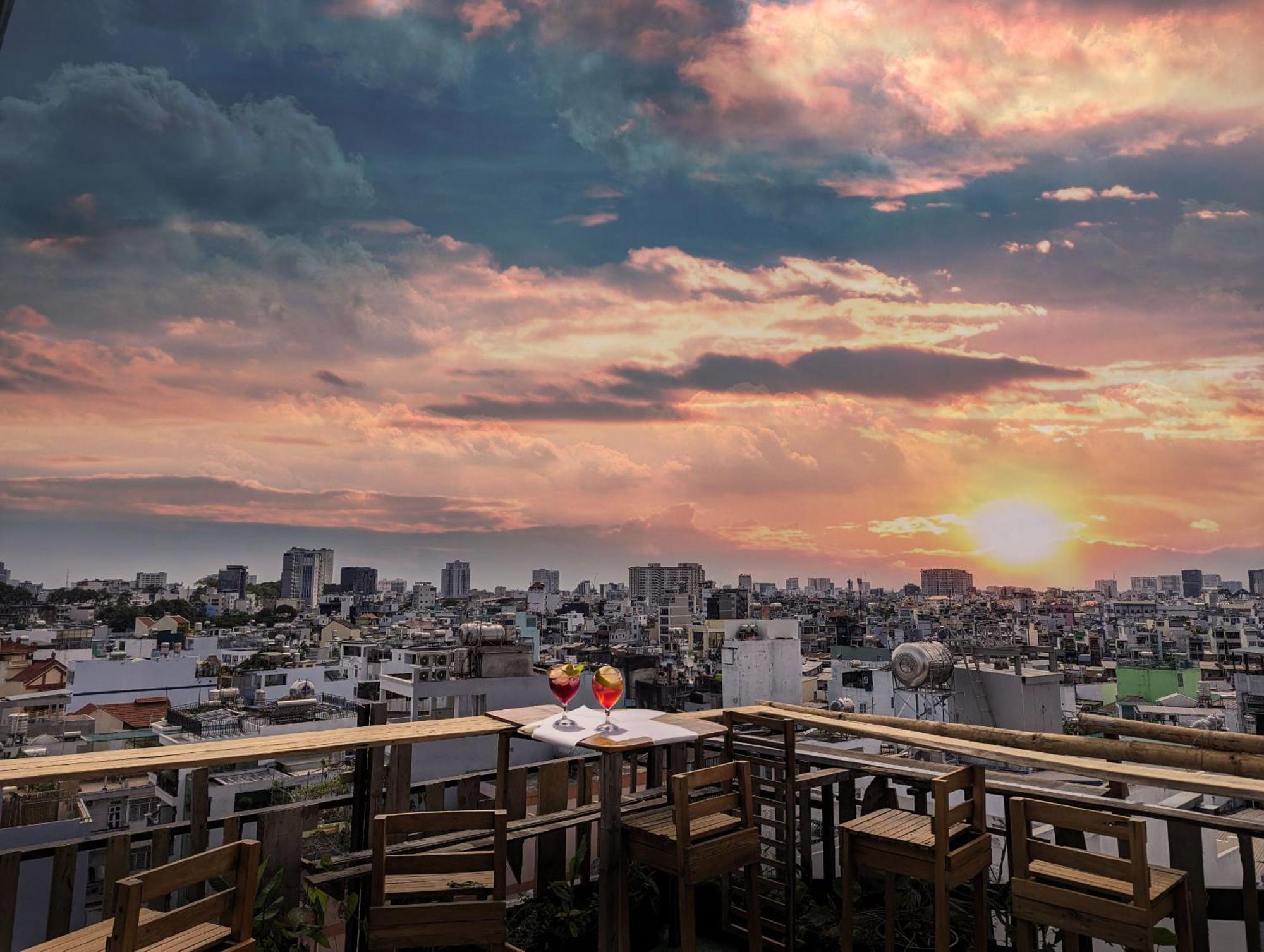 The Gk House: Eco-friendly Central With Rooftop Views Hotel cápsula *